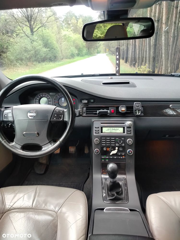 Volvo V70 - 10