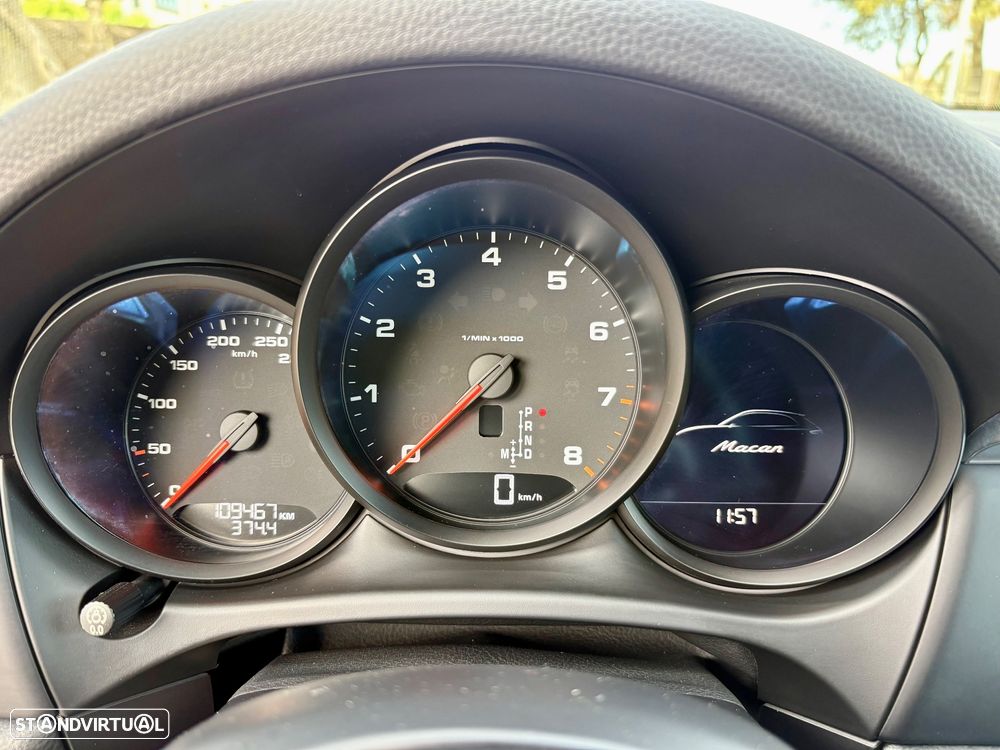 Porsche Macan Standard - 11