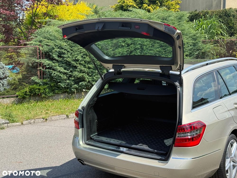 Mercedes-Benz Klasa E 350 CDI DPF 4Matic BlueEFFICIENCY 7G-TRONIC Avantgarde - 6