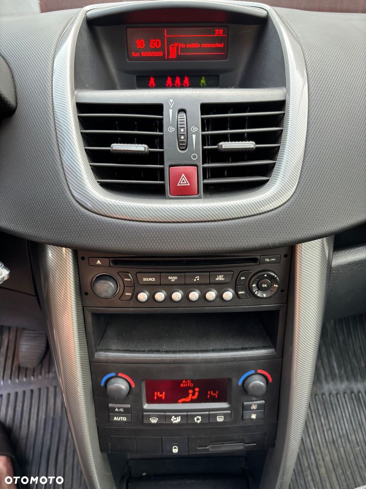 Peugeot 207 1.4 16V Presence - 7