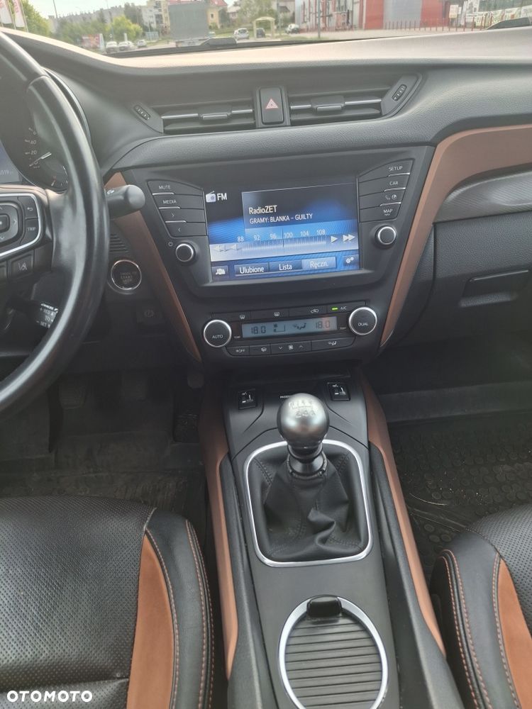 Toyota Avensis 1.8 Premium - 7