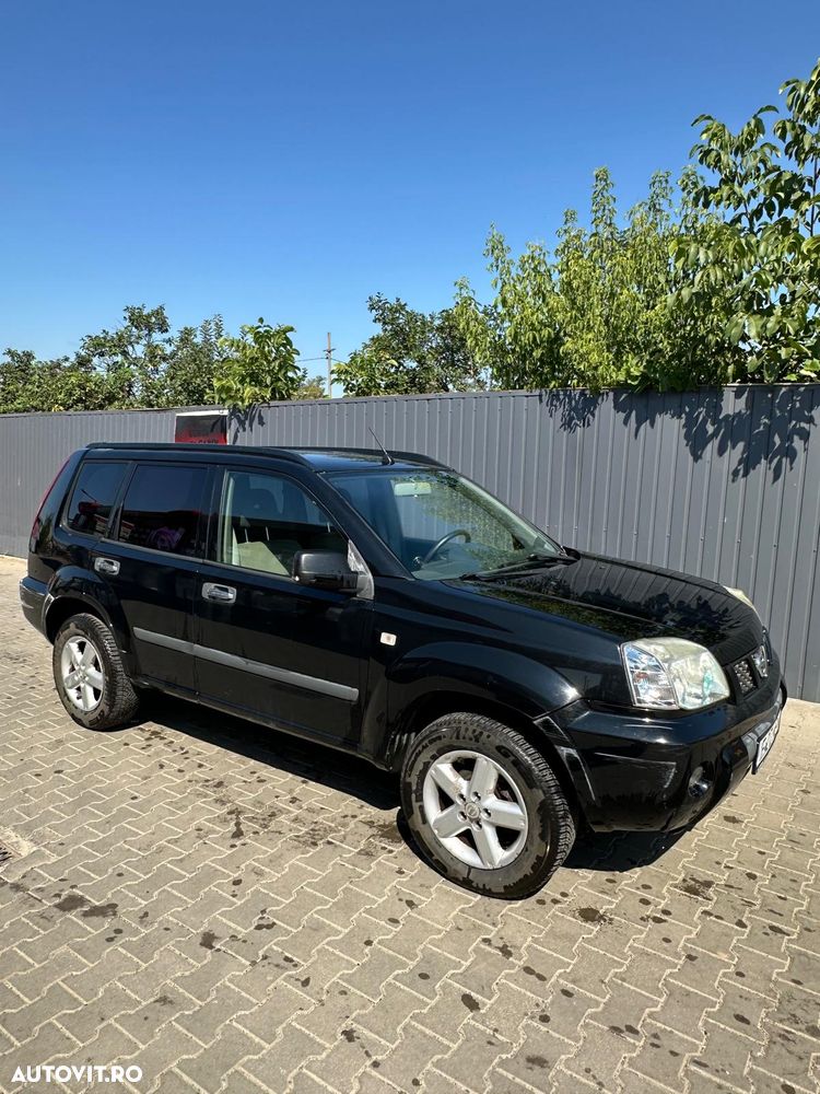 Nissan X-Trail - 8
