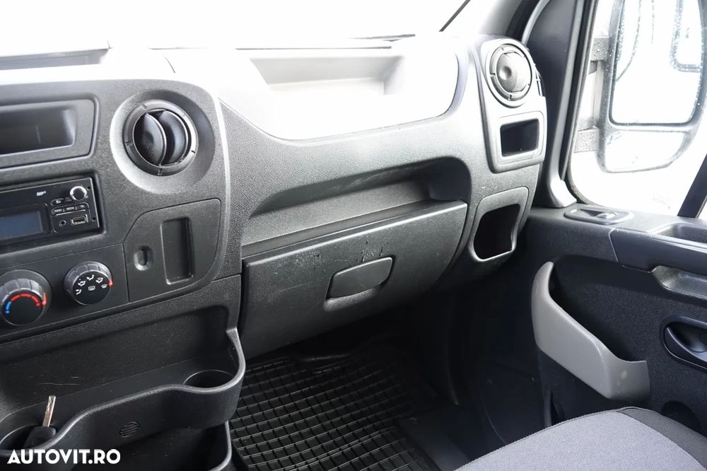 Renault MASTER / DCI 135 / BASCULATOR / CAMION CU OPȚIUNI 7 LOCURI / MANUAL - 30