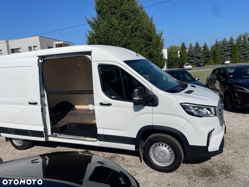 Maxus DELIVER 9 - 6