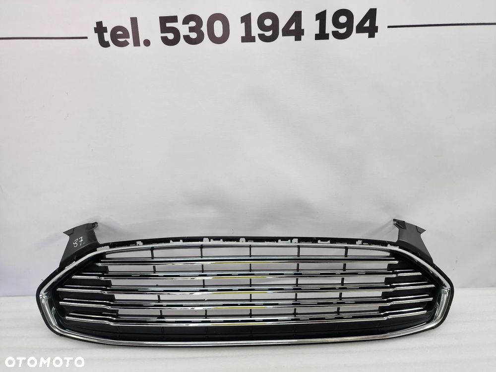 FORD MONDEO MK5 14- ATRAPA / GRILL / KRATKA ŚRODKOWA ZDERZAKA PRZEDNIEGO PRZÓD , NR DS73-8150-J , NR AUKCJI KR87 - 1
