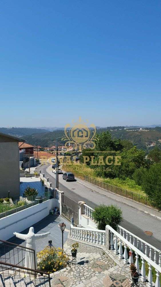 Andar Moradia T2 + 1 Crestuma - ARRENDAMENTO - Grande imagem: 3/21