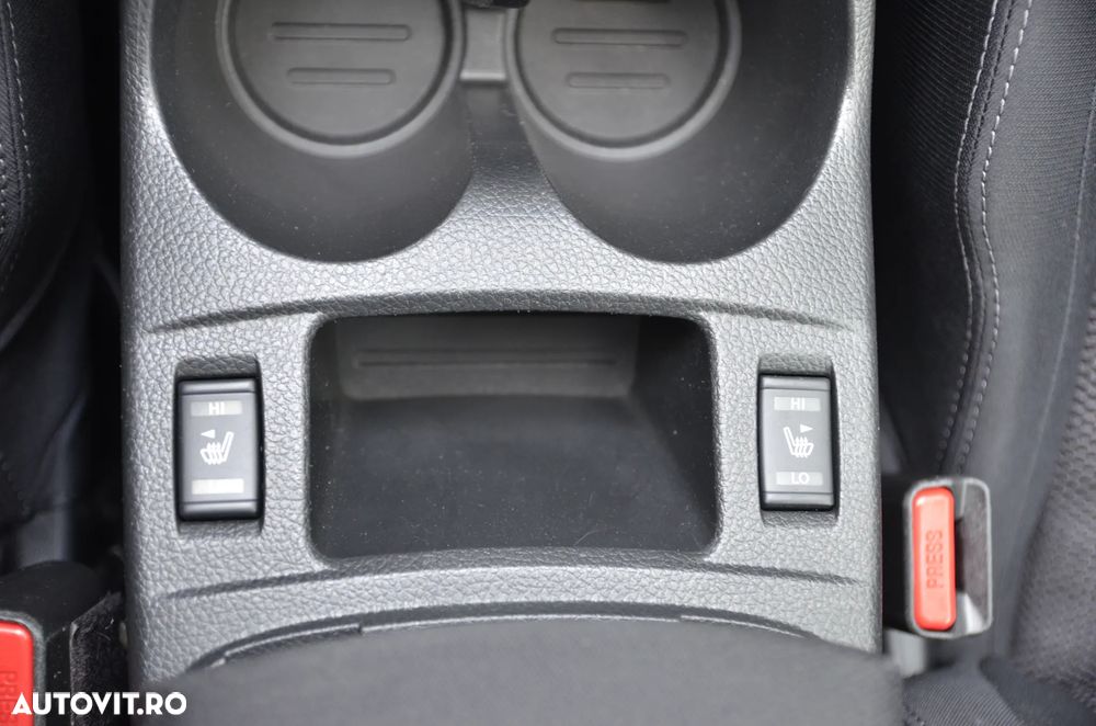 Nissan Qashqai 1.6 DCI DPF Start/Stop acenta - 28