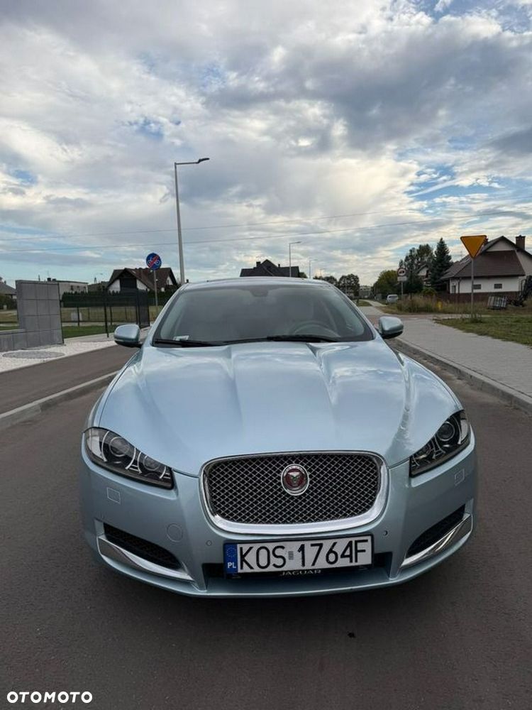 Jaguar Xf 2013 photo 4
