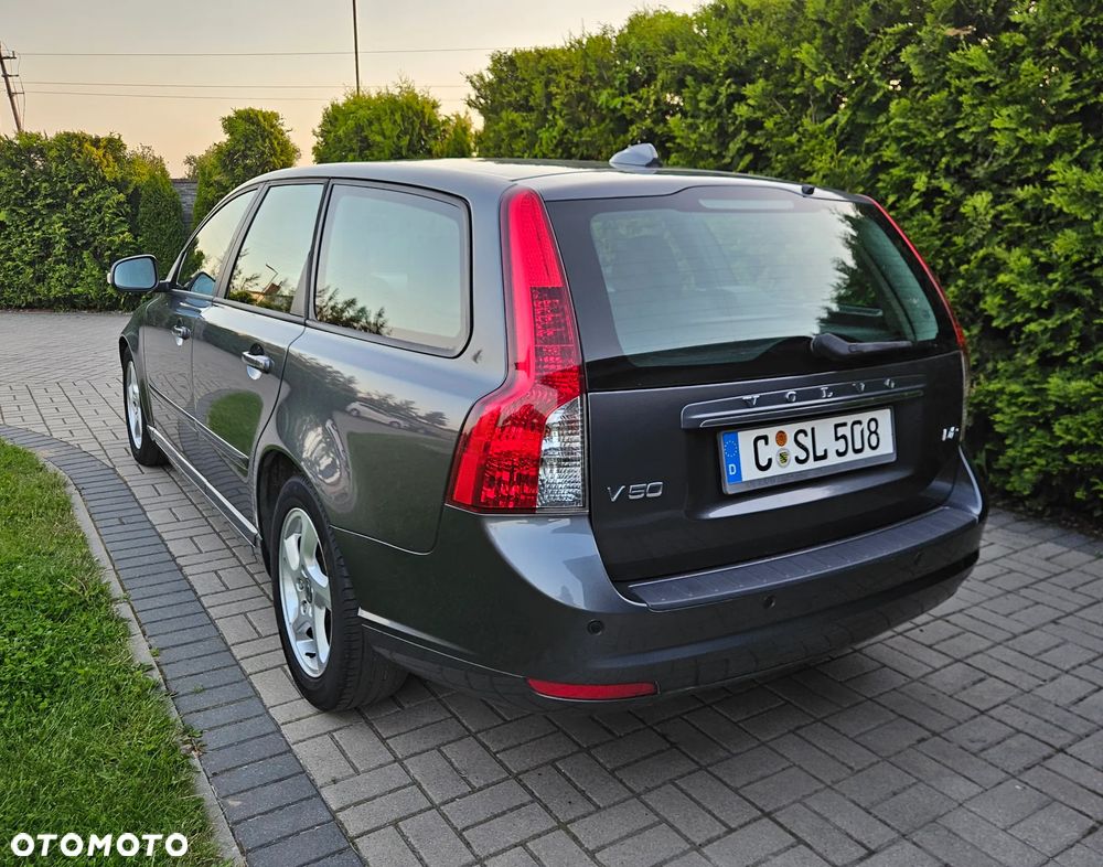 Volvo V50 DPF D2 Summum - 11