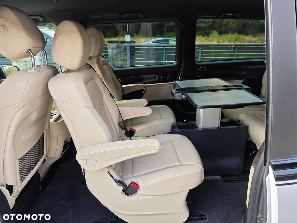 Mercedes-Benz Klasa V 300 d 4-Matic 9G-Tronic (ekstra dł) - 21
