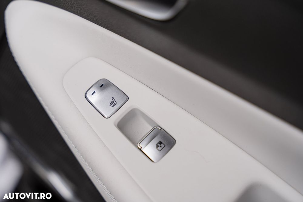 Hyundai Santa Fe 1.6 Plugin-Hybrid 4WD Signature - 19