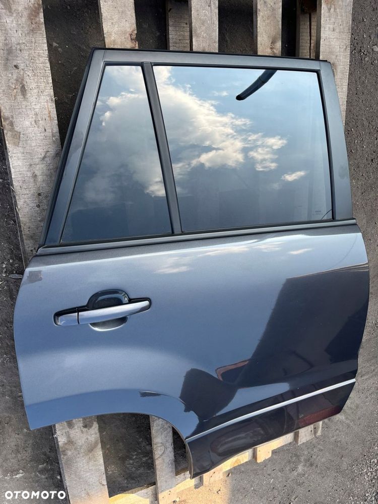 Drzwi prawy tyl prawe tylne szyba LIFT Suzuki Grand Vitara 2 II ZMA C28 - 4