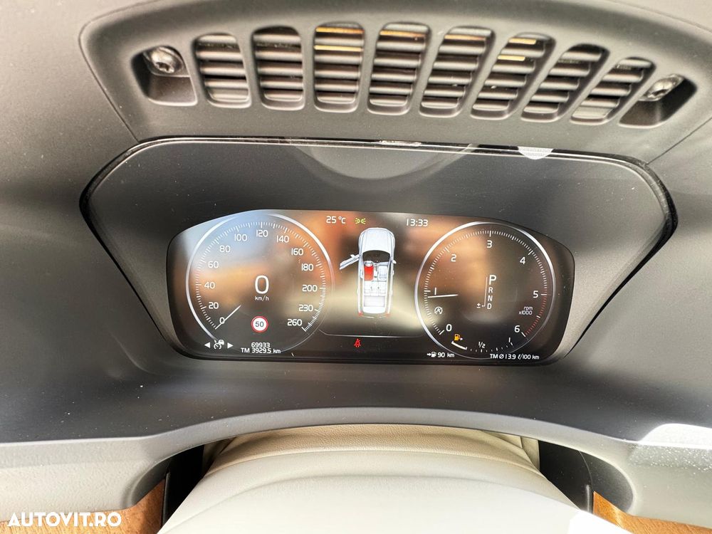 Volvo XC 90 D5 AWD Inscription - 12