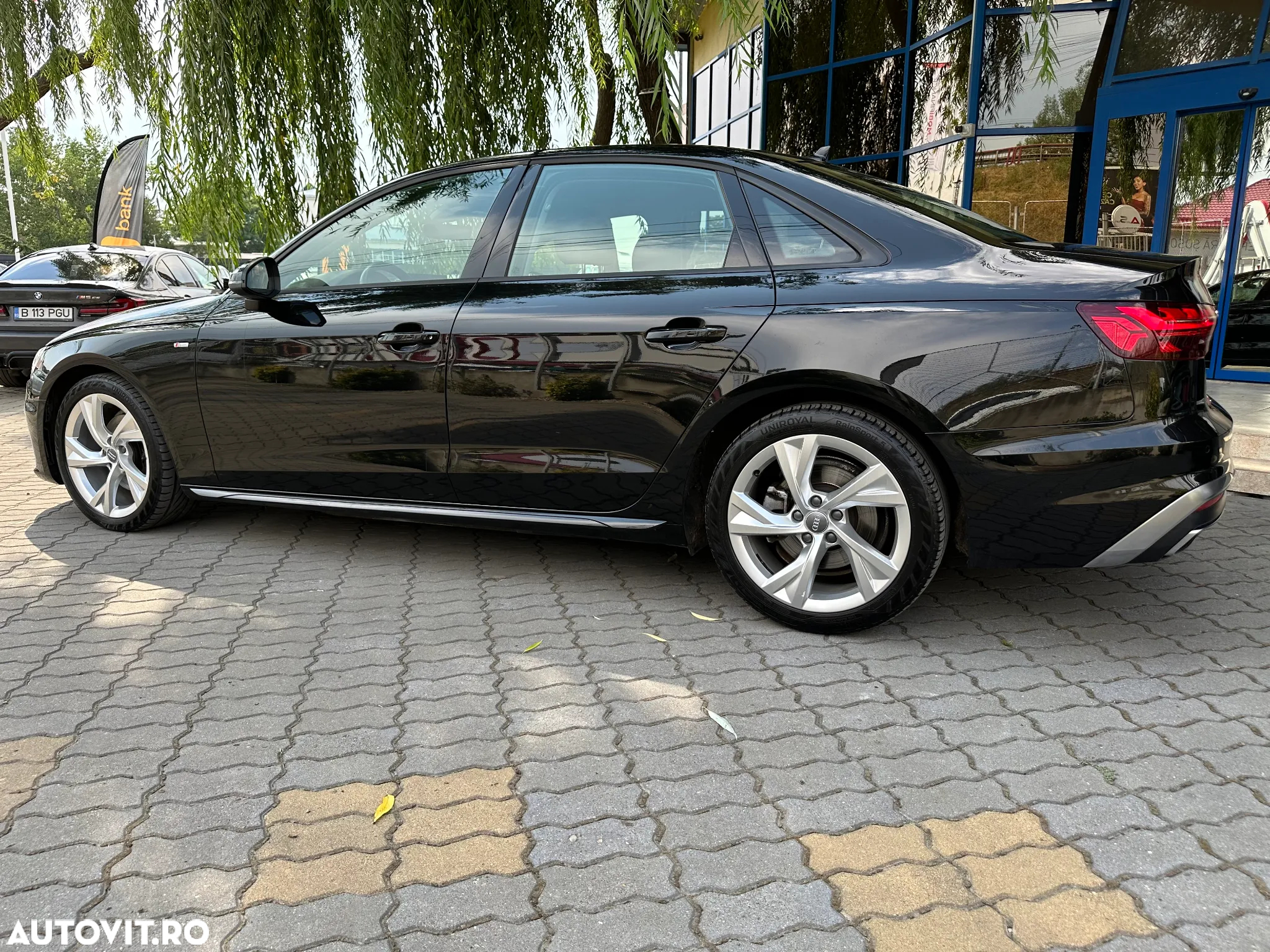 Audi A4 35 TFSI S tronic S line - 14