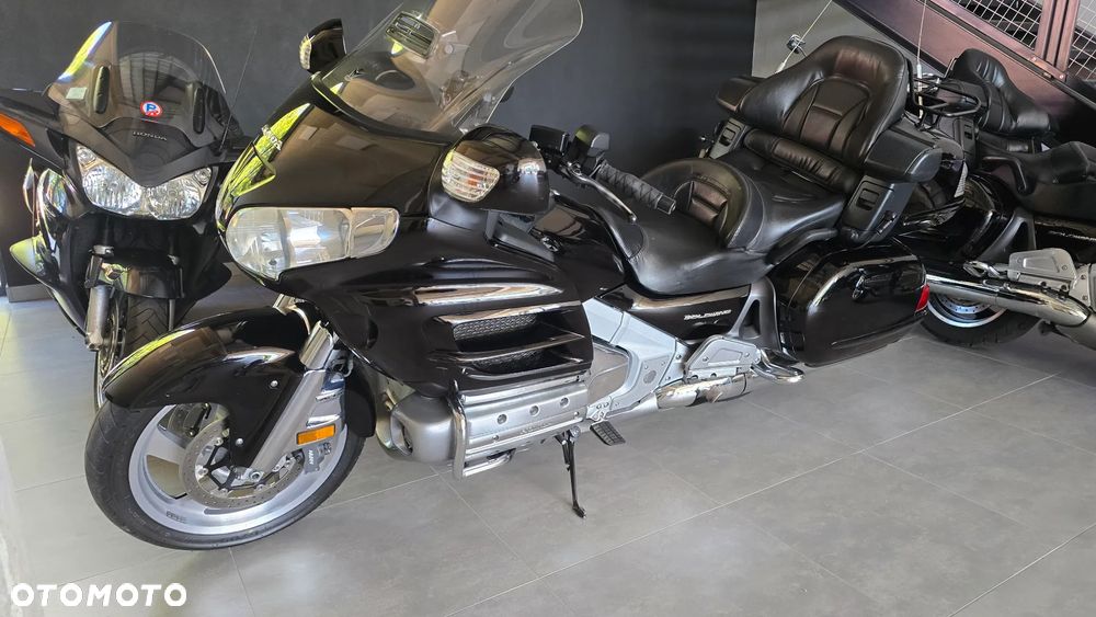 Honda GL - 3