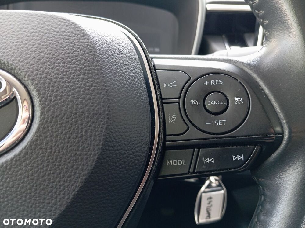 Toyota Corolla - 17