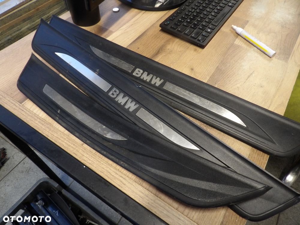 BMW - F11 - LISTWY PROGOWE - NAKŁADKI - KOMPLET 3 SZT - 7203607 7203608  7203609 - 2