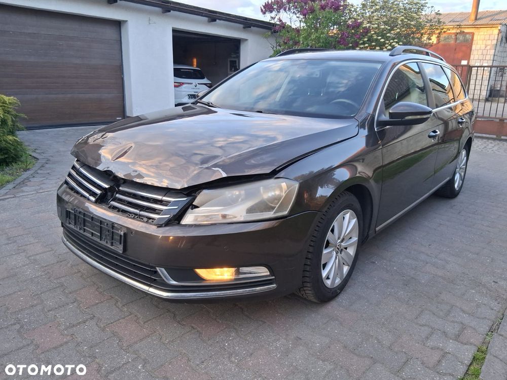 Volkswagen Passat 2.0 Blue TDI SCR Comfortline - 7