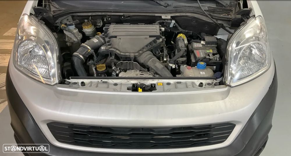 Fiat Fiorino - Iva Dedutivel, Estante e fechaduras segurança mala - 2