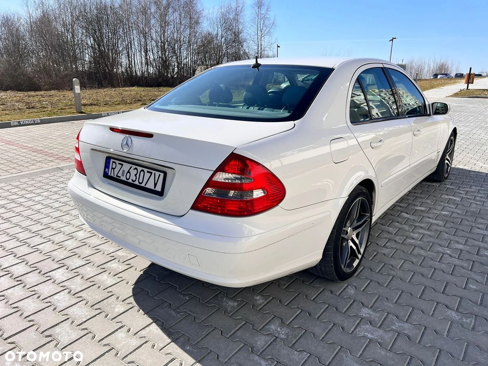 Mercedes-Benz Klasa E 280 CDI T Elegance - 19