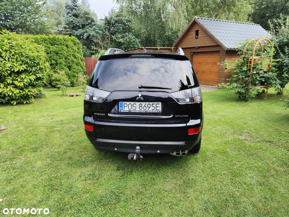 Mitsubishi Outlander - 5