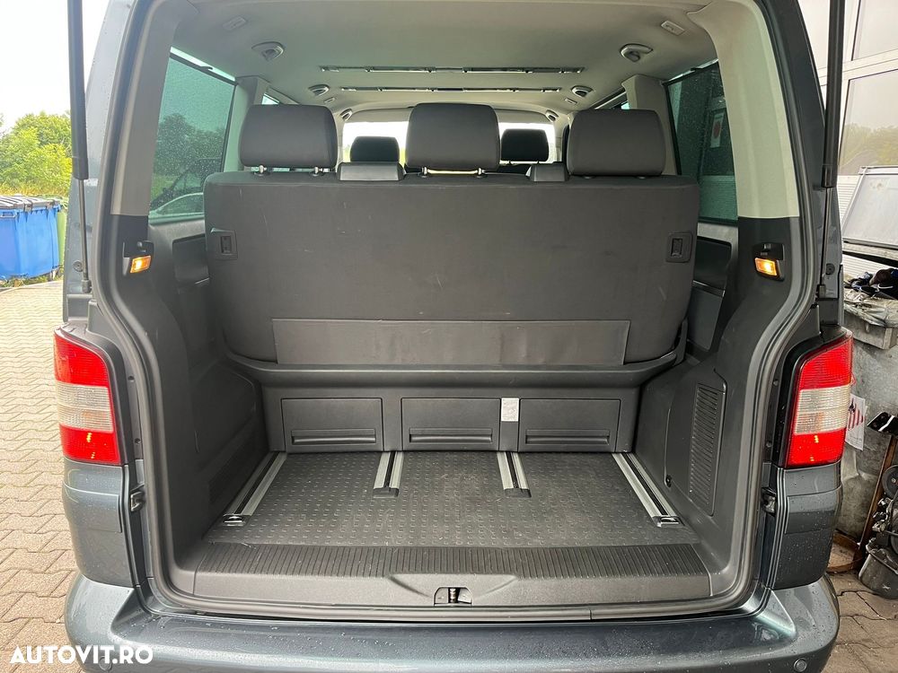 Volkswagen Multivan - 7