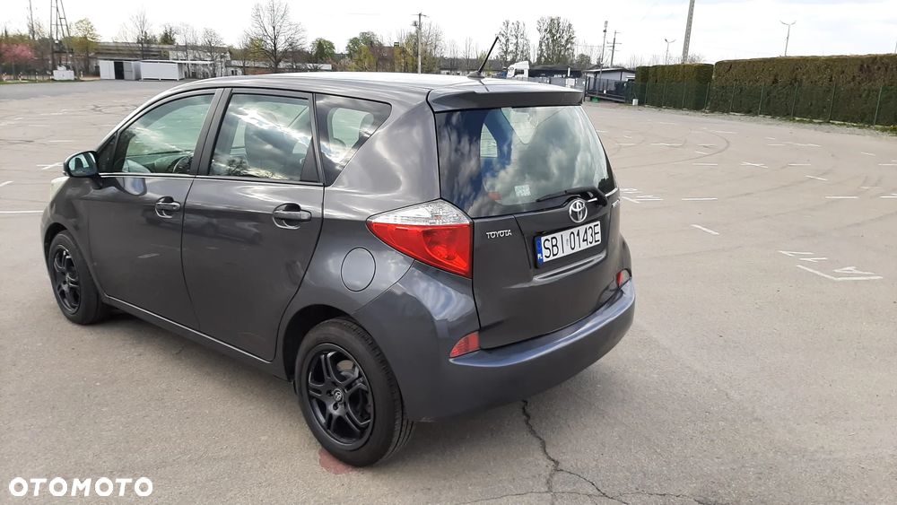 Toyota Verso S 1.4 D-4D Active - 4