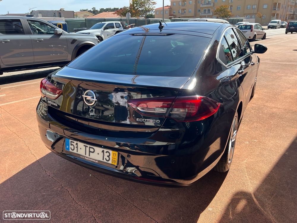 Opel Insignia Grand Sport 1.6 CDTi Dynamic - 2