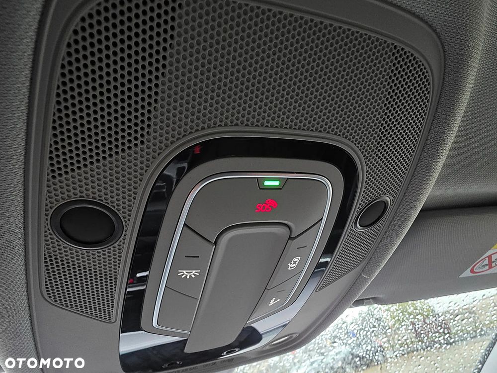 Audi A4 Avant 40 TDI S tronic - 27