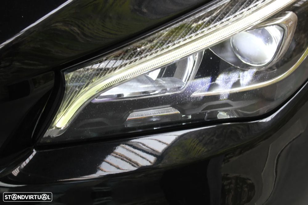 Mercedes-Benz CLA 200 d 7G-DCT AMG Line - 26