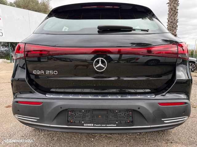 Mercedes-Benz EQA 250 - 6