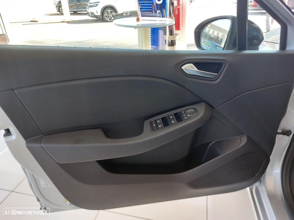 Renault Clio 1.0 TCe Evolution Bi-Fuel - 16