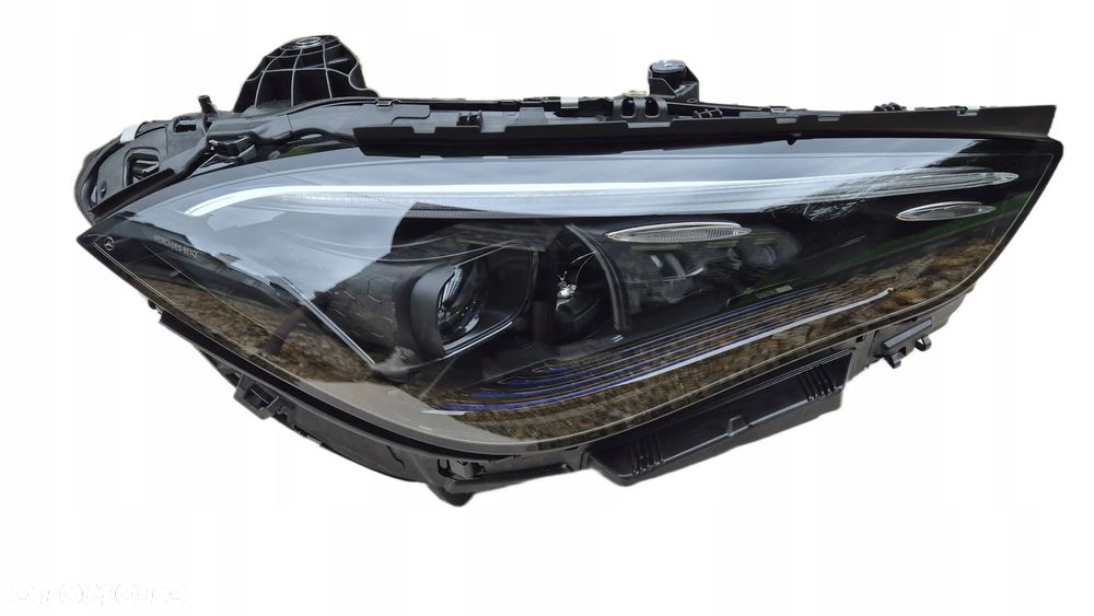Reflektor Lampa Przód Prawy Mercedes CLE W236 23- Digital OE A2369068801 EU
