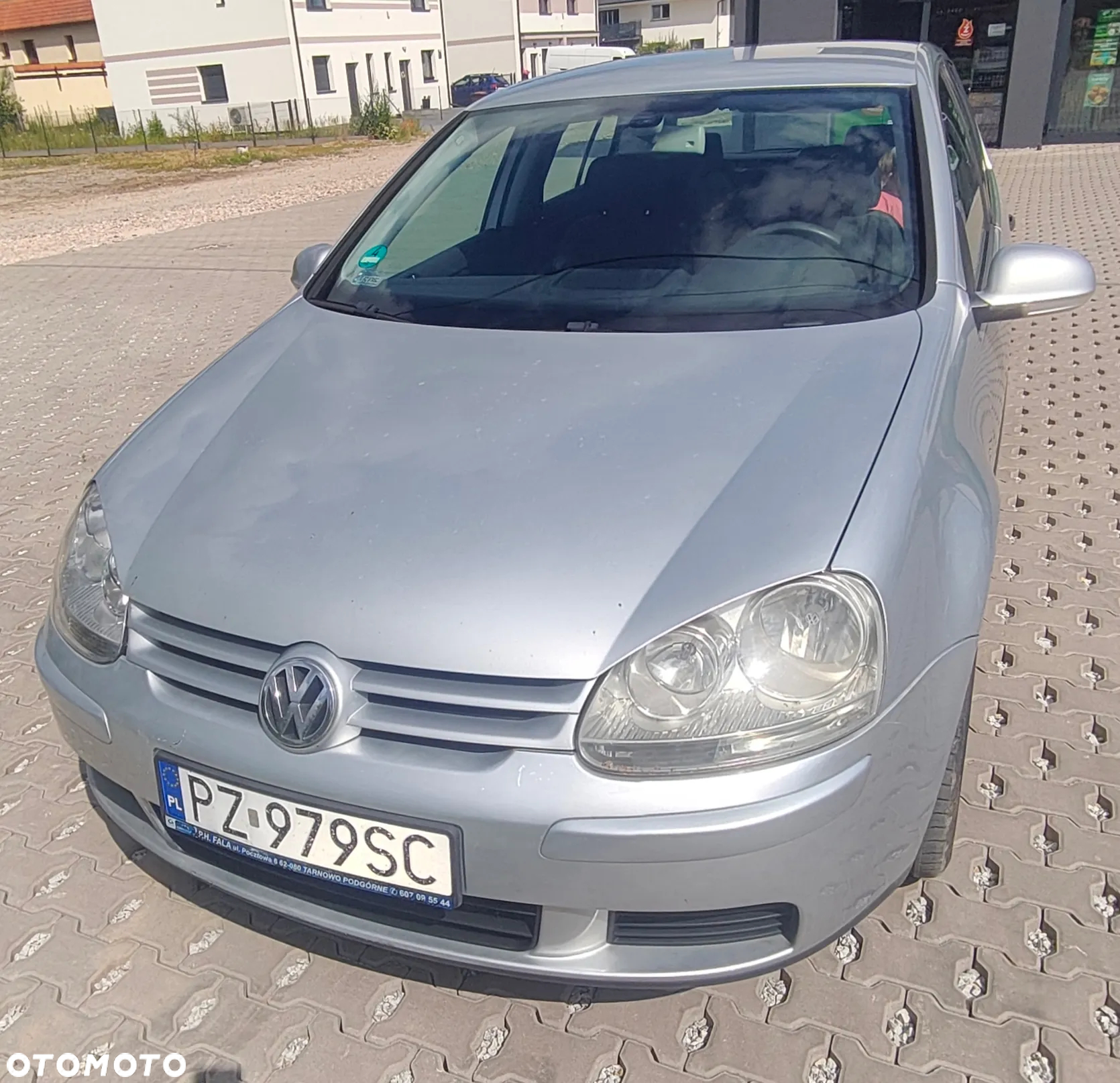 Volkswagen Golf 1.6 FSI Comfortline - 8