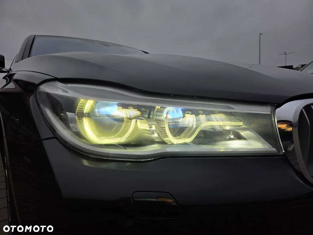 BMW Seria 7 740d xDrive - 6