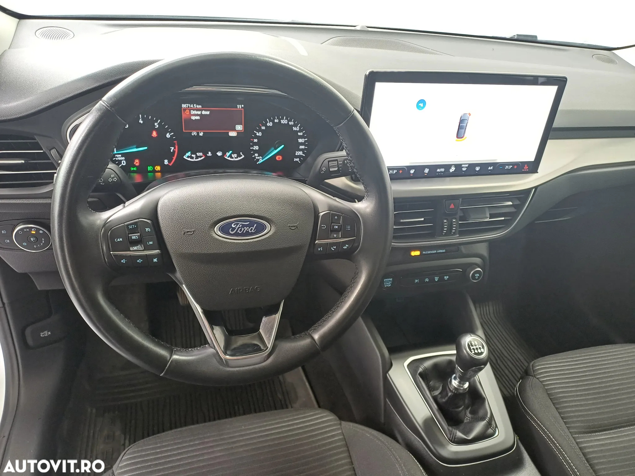 Ford Focus 1.0 EcoBoost Titanium Business - 6