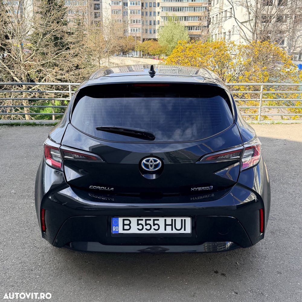 Toyota Corolla 1.8 HSD Business - 6