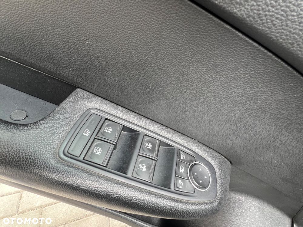 Renault Arkana 1.3 TCe mHEV Zen EDC - 18