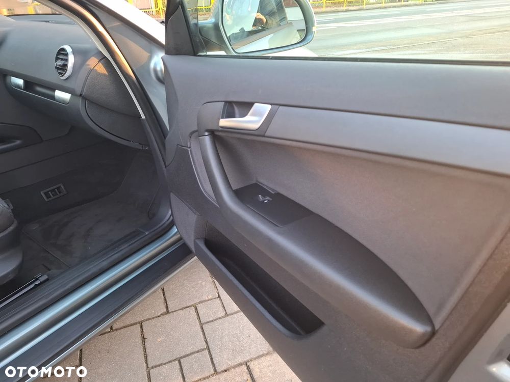 Audi A3 Sportback 1.6 Ambition - 27