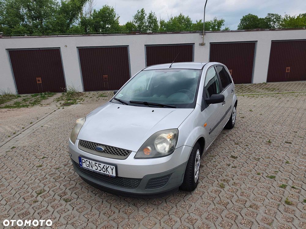 Ford Inny - 1