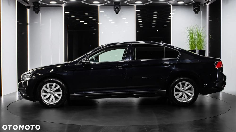 Volkswagen Passat 1.5 TSI EVO Essence DSG - 4