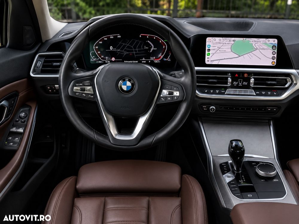 BMW 3 Series 2021 — imagine 6