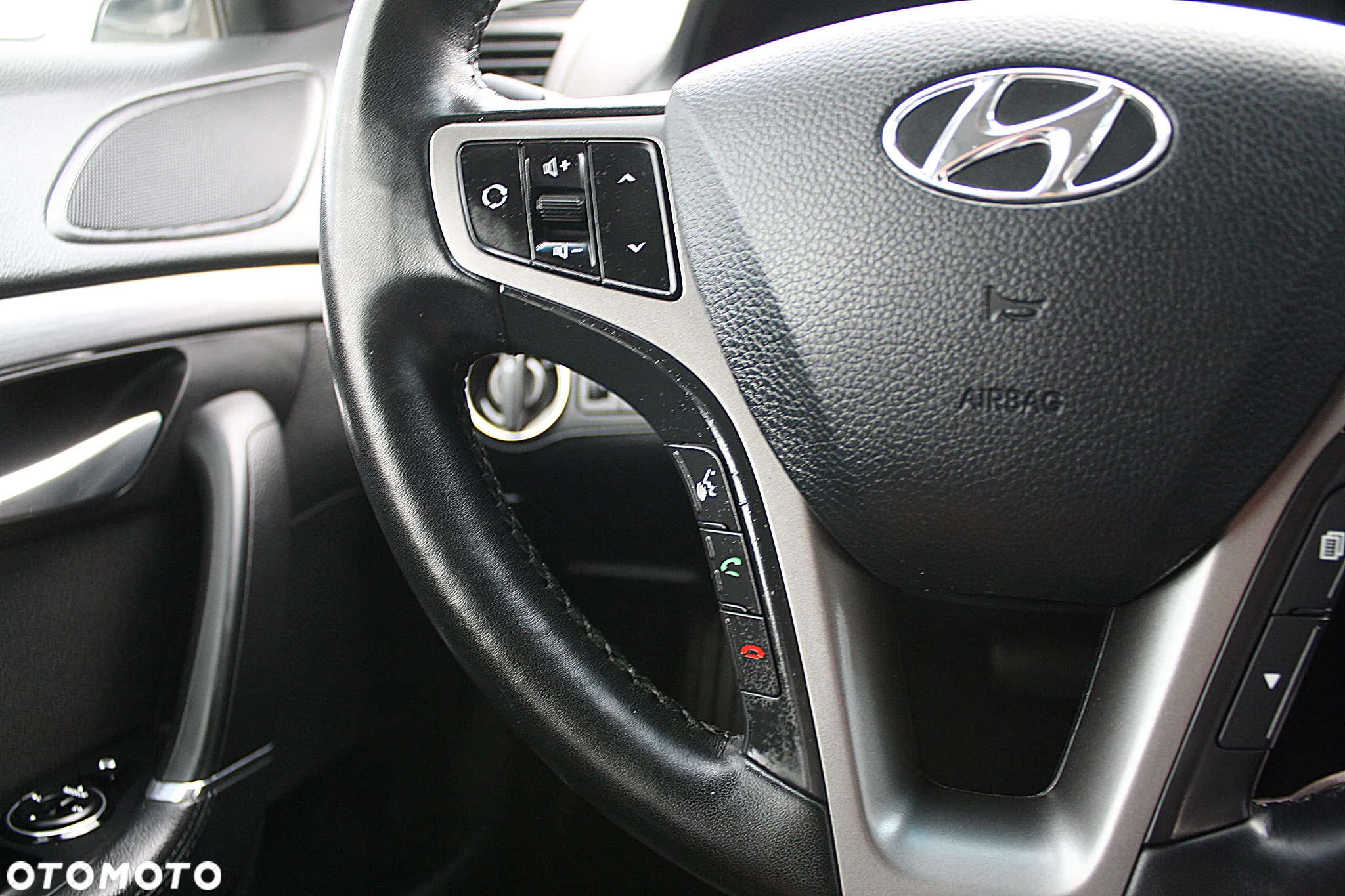 Hyundai i40 1.7 CRDi Premium DCT - 27