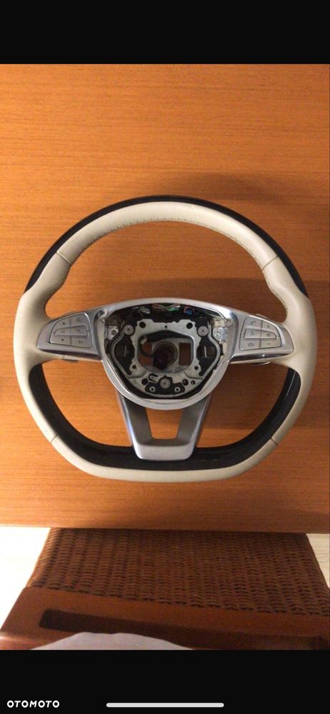Kierownica Mercedes S 63 AMG W222 DREWNO