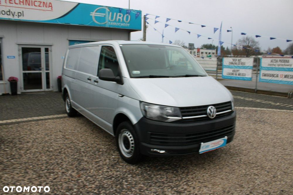 Volkswagen Transporter - 4