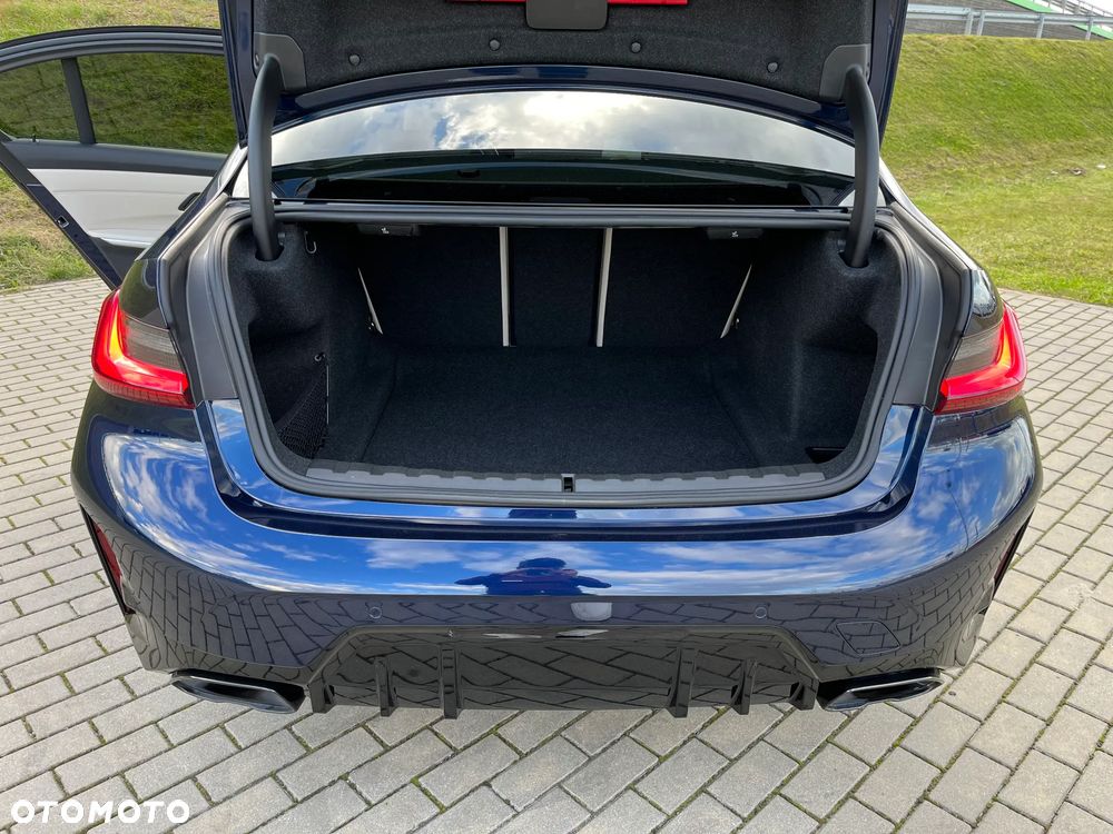 BMW Seria 3 M340i xDrive mHEV sport - 22