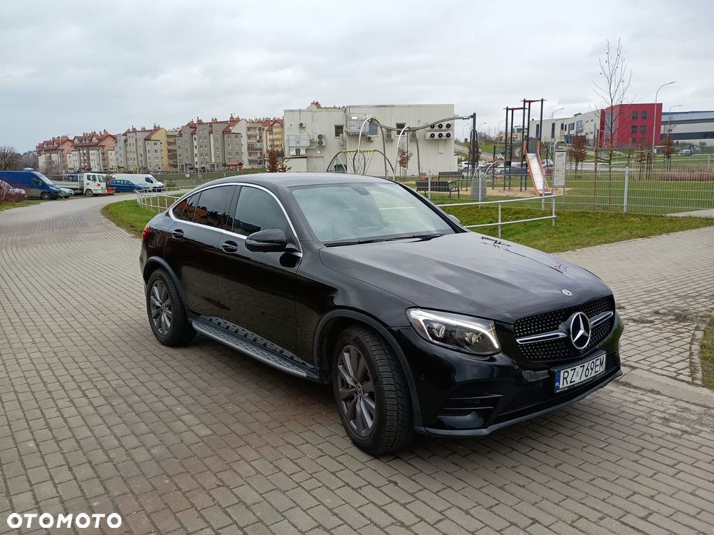 Mercedes-Benz GLC 220 d 4Matic 9G-TRONIC AMG Line - 8