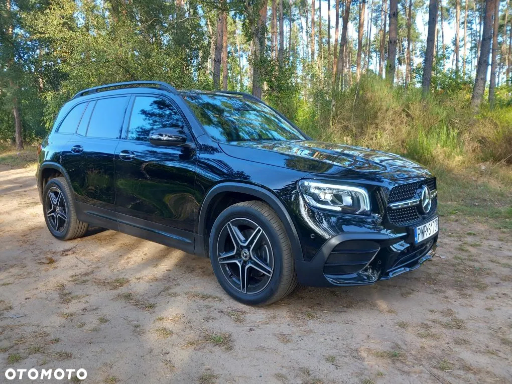 Mercedes-Benz GLB 200 d 8G-DCT AMG Line - 2