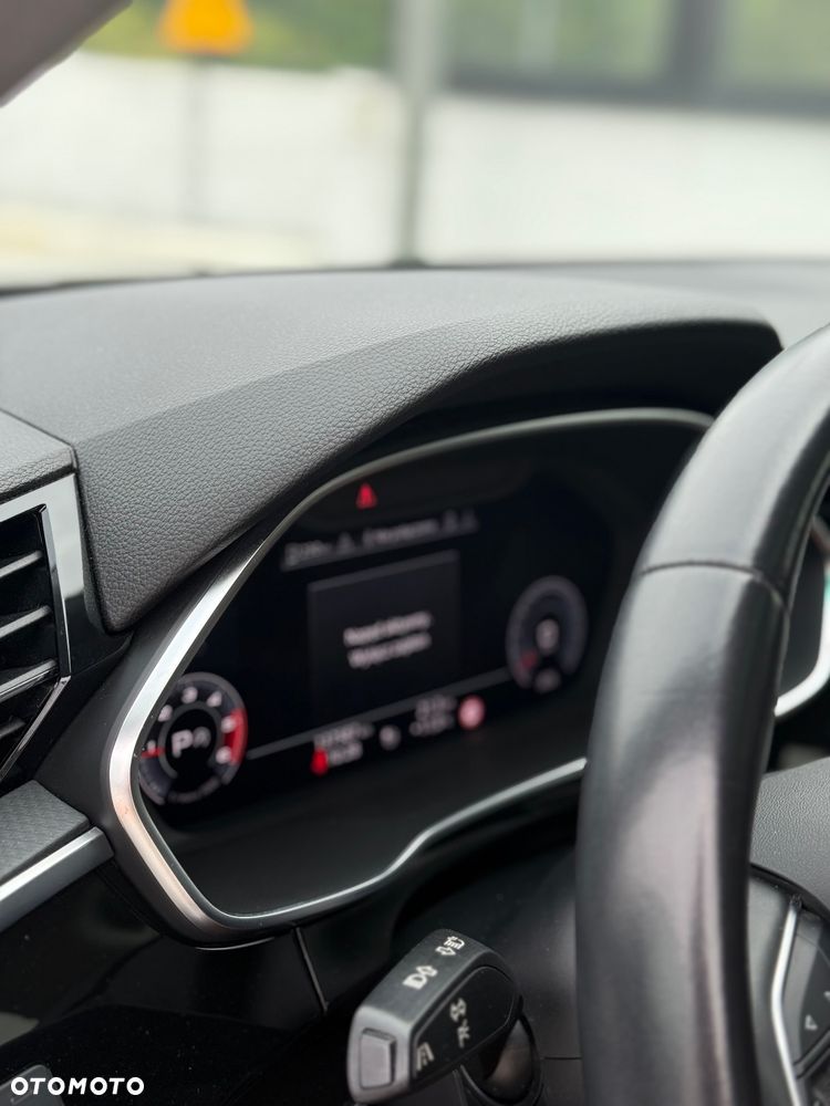 Audi Q3 35 TDI S-Line S tronic - 24