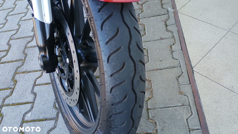 Royal Enfield Super Meteor - 23